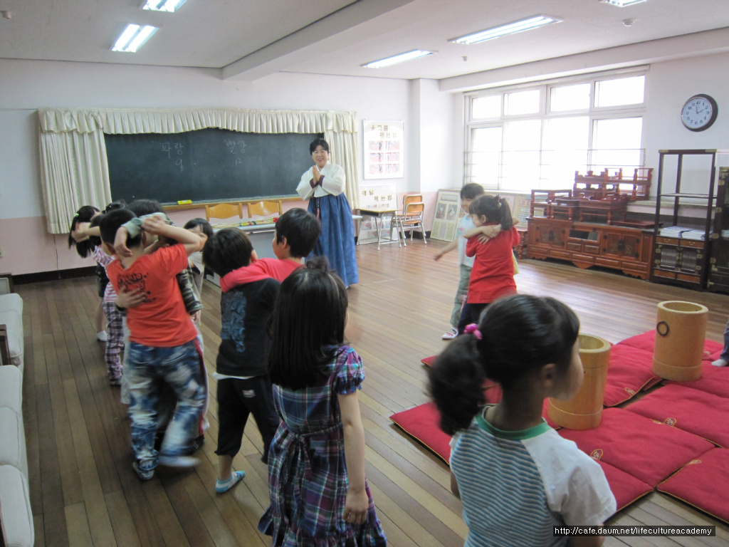 덕천초등학교 이미지