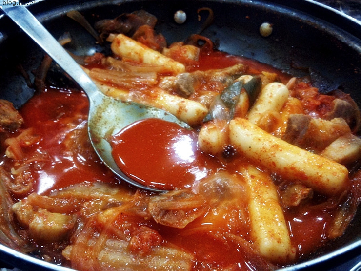 통돼지 두루치기 김치찌개 전문점 이미지