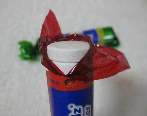 [포도당캔디] 당 떨어질때 먹으면 좋다지만 막상 사놓으면 간식으로 다먹을 것 같은 포도당 사탕...jpg | 인스티즈