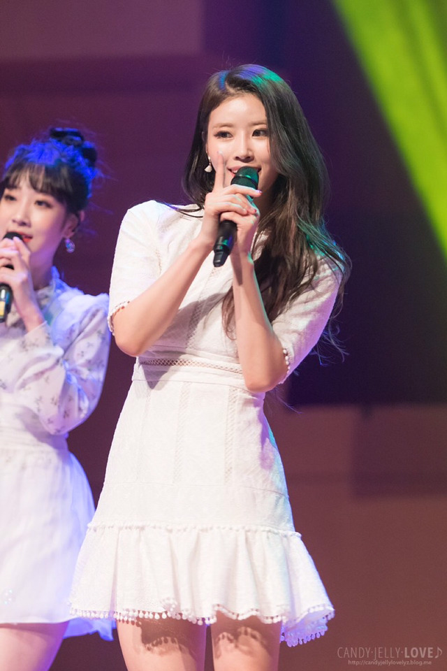 [러블리즈] 콜라 마셔서 미주 | 인스티즈