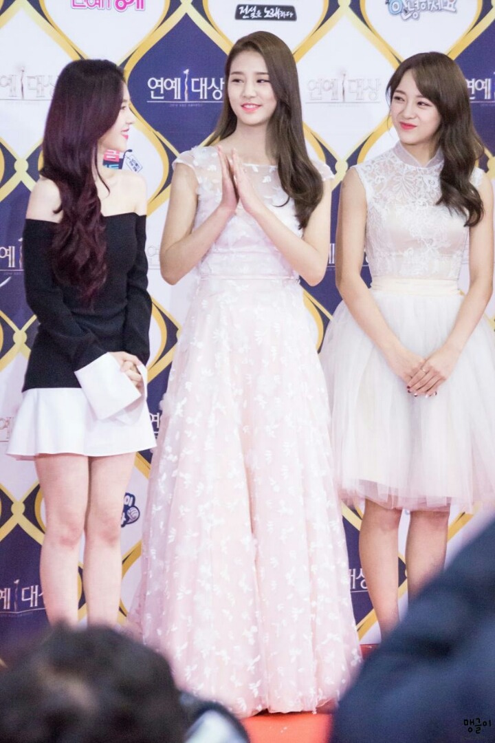 레드카펫 아이린 | 인스티즈