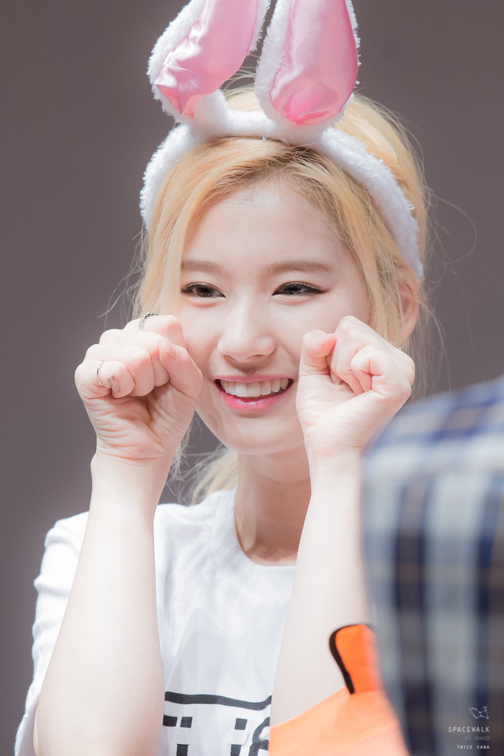 토끼 머리띠 트와이스 사나 | 인스티즈