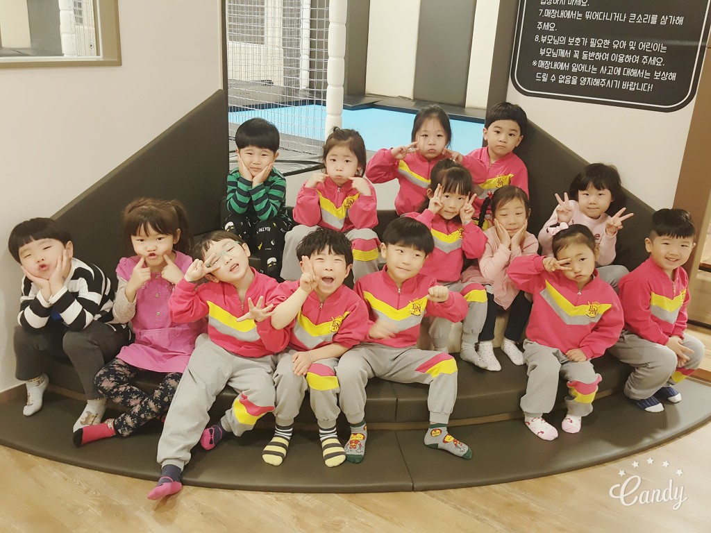 도로시키즈카페 이미지