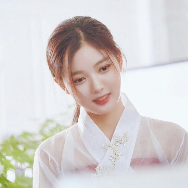 16시즌 김유정 | 인스티즈