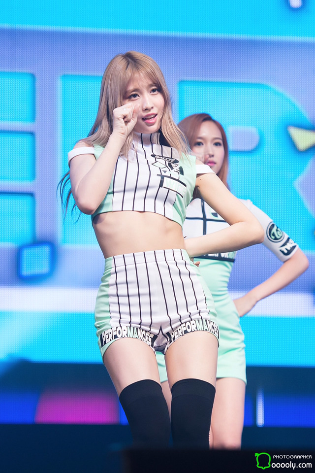 트와이스 모모 8p | 인스티즈