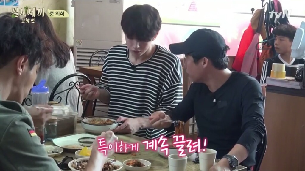 살면서 처음 보는 짜장면 | 인스티즈