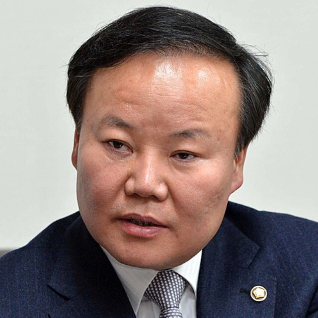 이번에 국회로 다시 입성하시는 분.jpg | 인스티즈