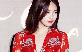 수지는 사랑입니다 gif | 인스티즈