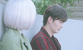 오카다 마사키-아라가키 유이.GIF | 인스티즈
