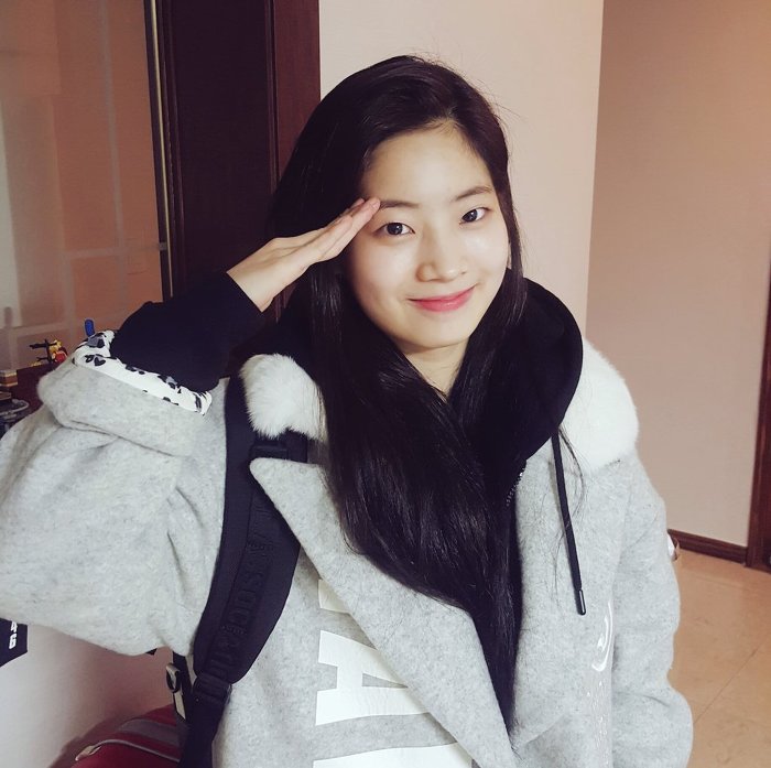 트와이스 다현이 경례.jpg | 인스티즈