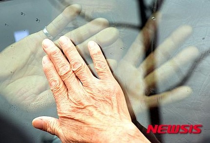 눈물나는 이산가족 상봉 이야기들 | 인스티즈