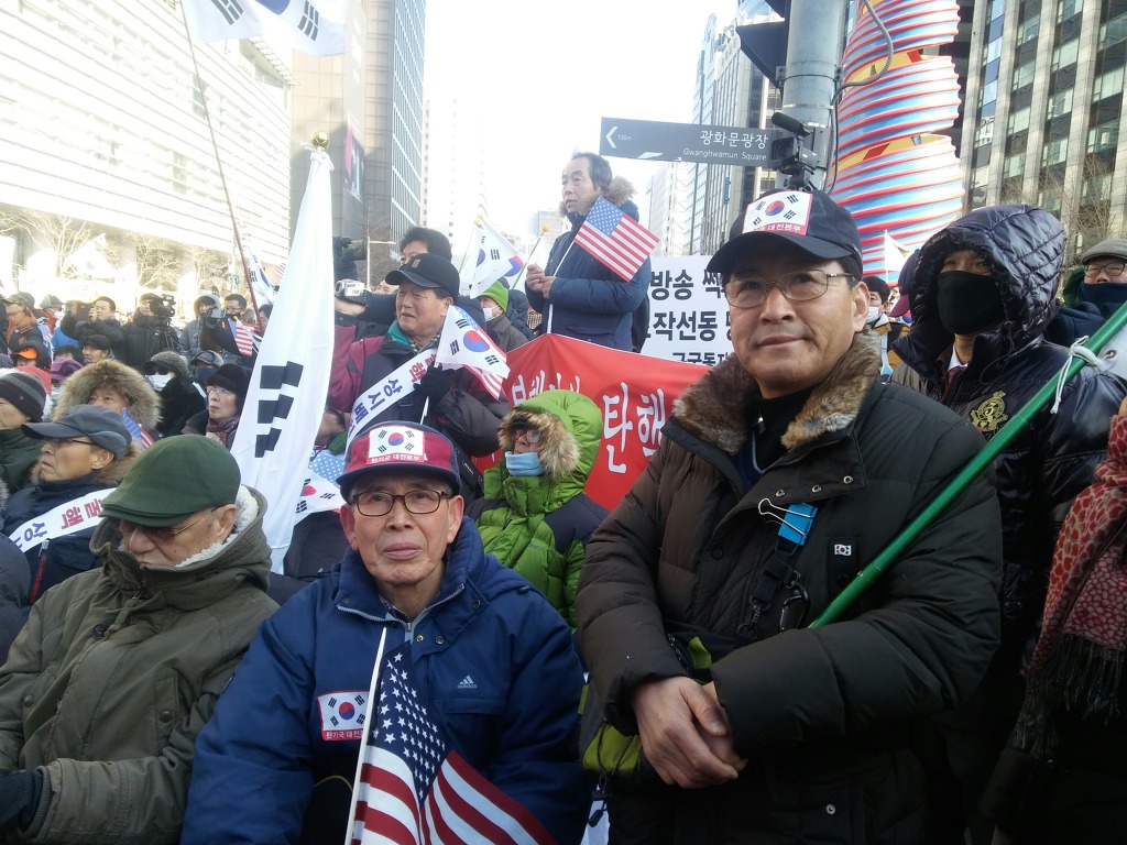 더블클릭을 하시면 이미지를 수정할 수 있습니다