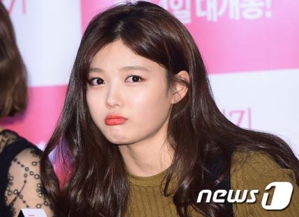 오늘자 김유정.jpg | 인스티즈