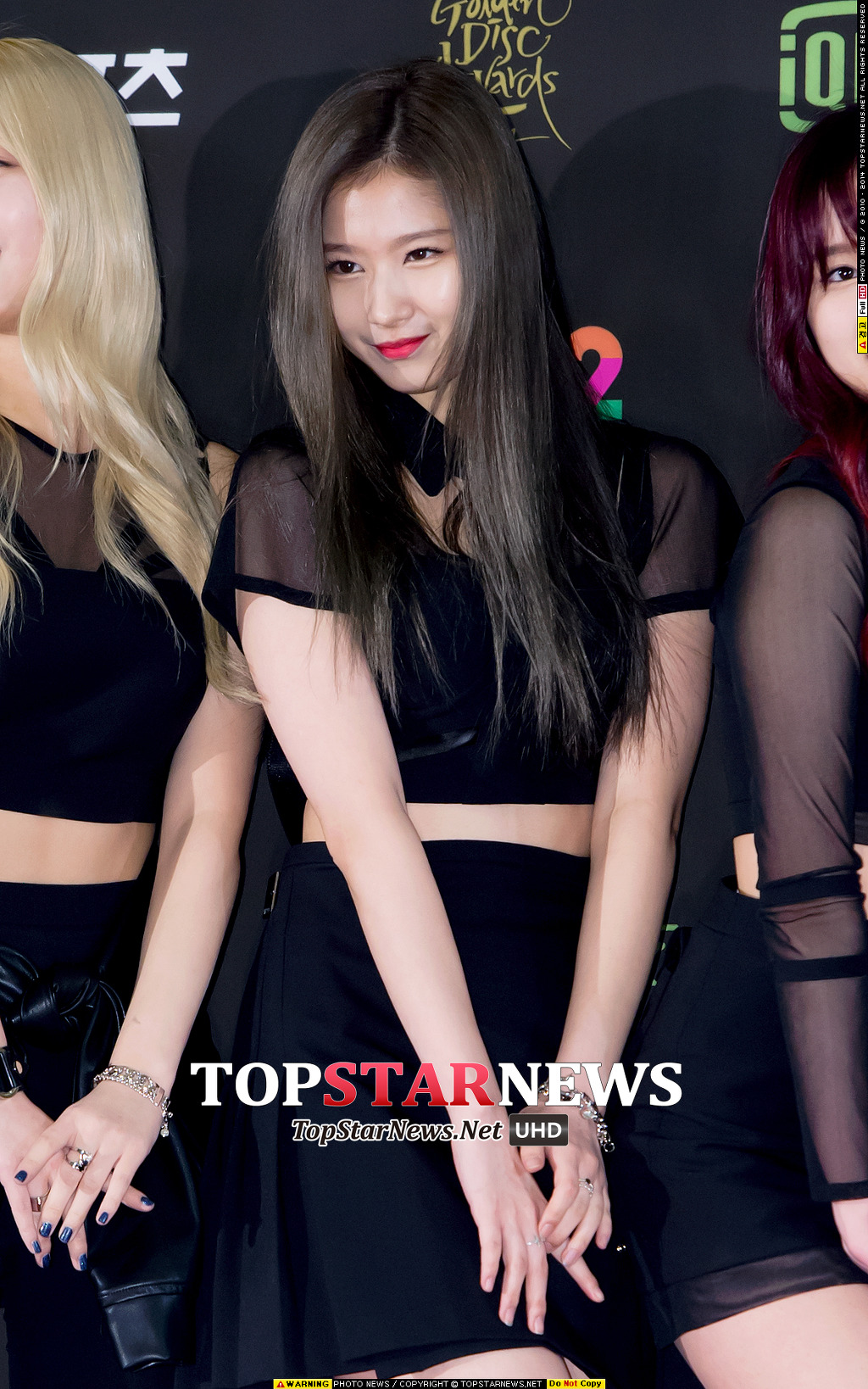 [트와이스] 탑스타뉴스 미나토자키 사나 .jpg | 인스티즈