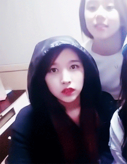 [트와이스] 샤론+미나+정남 3개 인격체가 있는 묘이 미나 짤들.jpg | 인스티즈