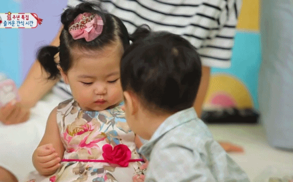슈돌에 출연했던 슈의 일란성 쌍둥이 딸 라희,라율(+최근) | 인스티즈