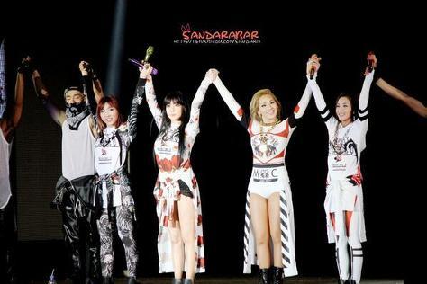 팬들이 아이돌에게 가지는 감정은 새로운 이름을 붙여야 하지 않을까해서 써보는 글 | 인스티즈