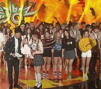 엉덩이 뺏긴 아이린.gif | 인스티즈