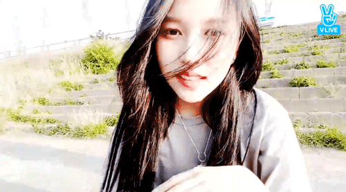 한강 나들이간 트와이스 미나 | 인스티즈