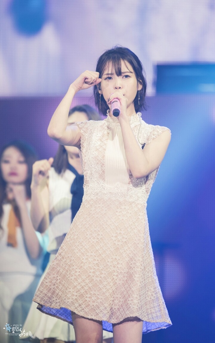 아이유 사진 | 인스티즈