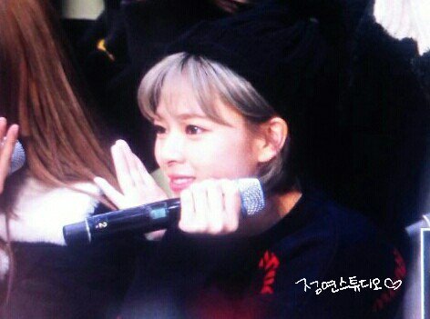 [트와이스] 오늘자 닥마 신은 정연이 비율ㄷㄷ | 인스티즈