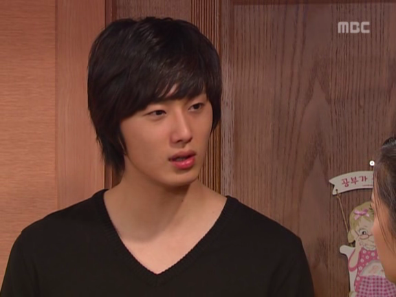 [거침없이하이킥] 민호보다 더 크게 다쳤는데 사람들이 몰라줘서 억울한 윤호.jpg | 인스티즈