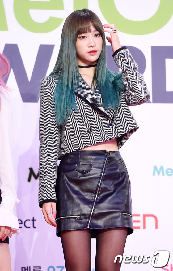 오늘자 새로운 컨셉으로 나온 EXID | 인스티즈
