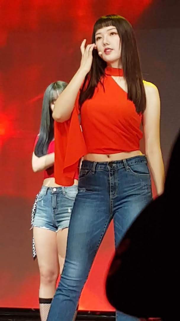 아침부터 여자친구 예린이 | 인스티즈