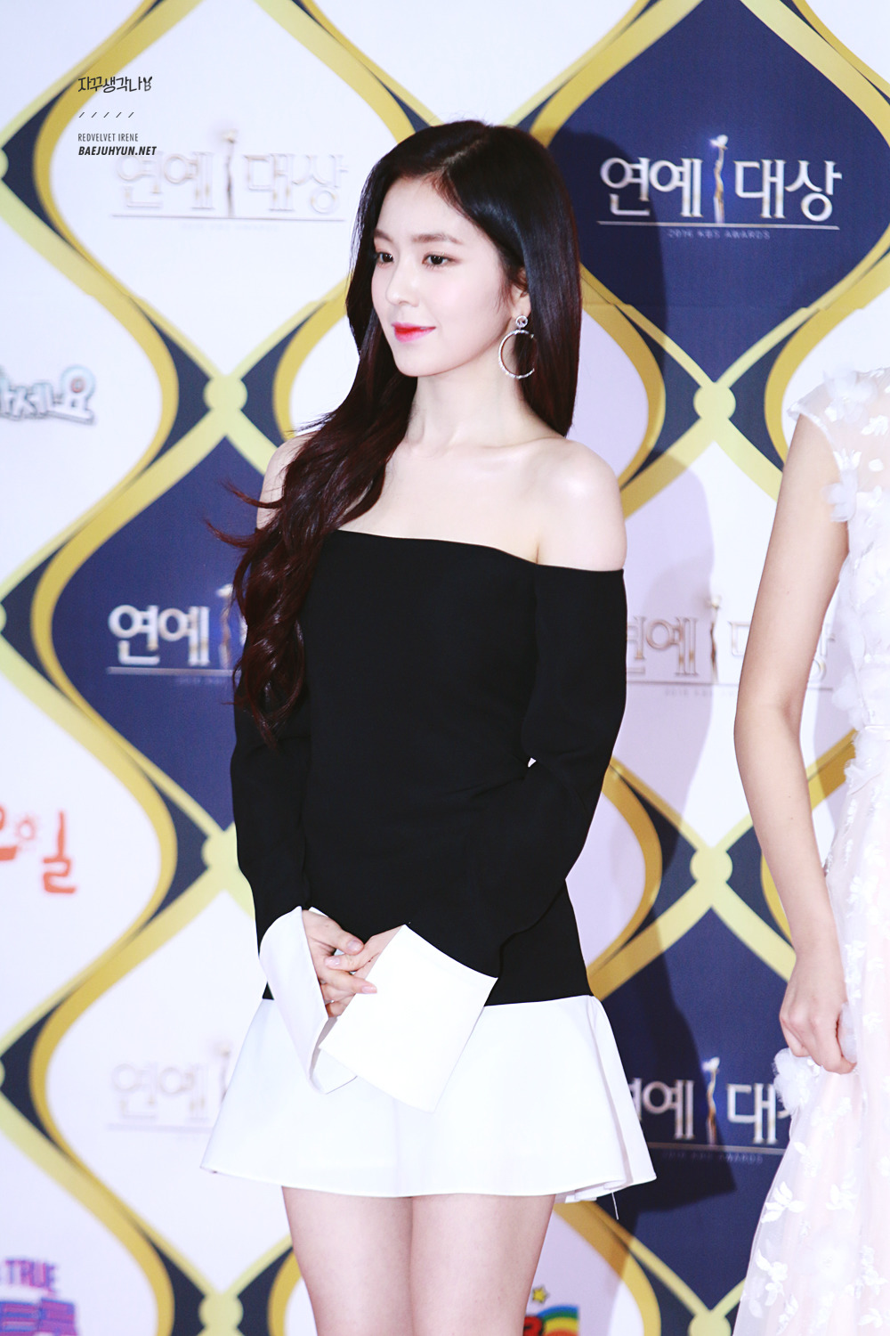 드레스도 잘 어울리는 아이린.jpg | 인스티즈