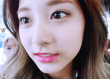 햇빛보다 달빛이 더 잘어울리는 쯔위 | 인스티즈