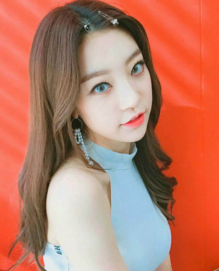 오늘자 소나무 인스타 | 인스티즈