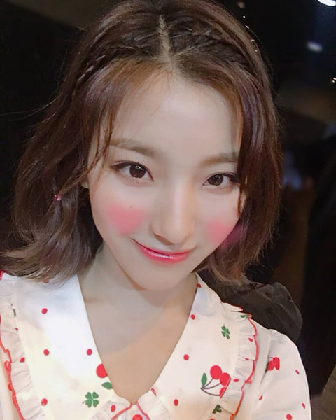 프로미스나인 이새롬 | 인스티즈