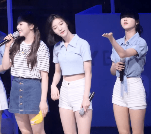 끼부리는 오마이걸 비니 | 인스티즈