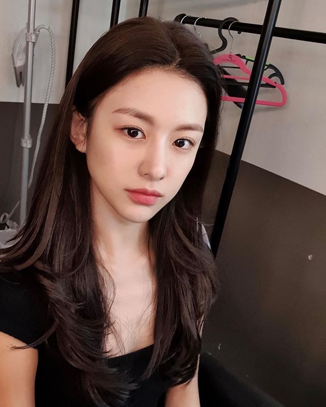 배우 고윤정 인스타 | 인스티즈