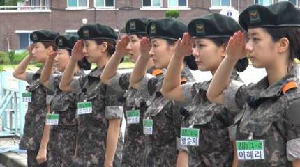 [고르기] 1년9개월 동안 군대가기 VS 12살때부터 55살까지 생리하기 | 인스티즈
