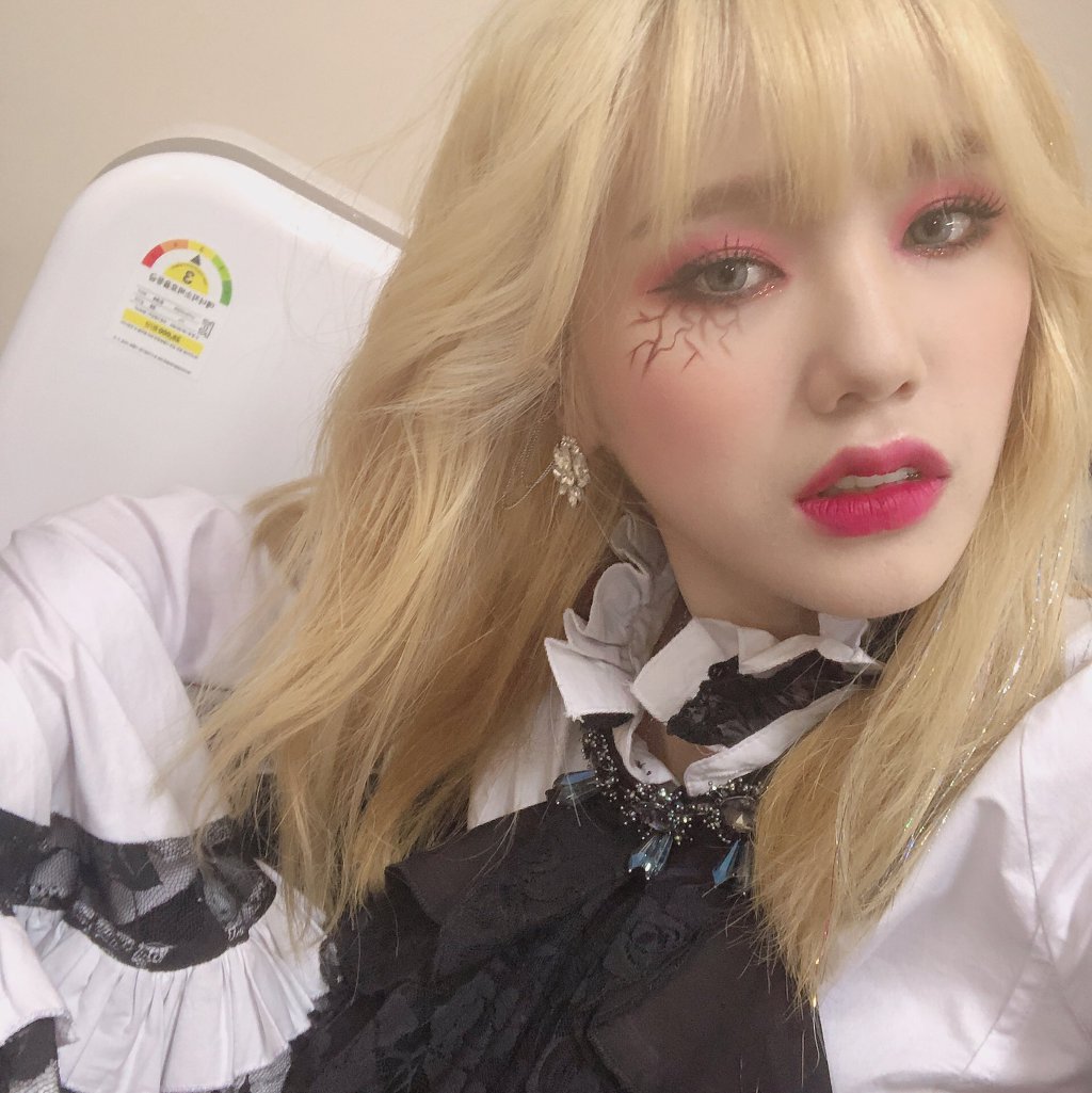 오늘자 오마이걸 트위터 | 인스티즈