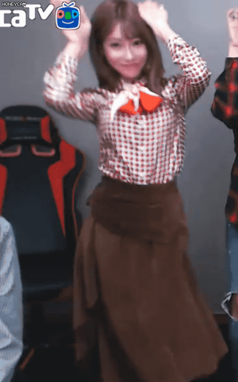 아스카 키라라랑 두 달간 찐하고 화끈하게 연애하기vs빌 게이츠 소개로 마이크로 소프트 미국 본사 정직원으로 취직하기 | 인스티즈