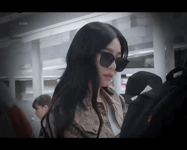 9946ED4C5E8A0A9A097A21