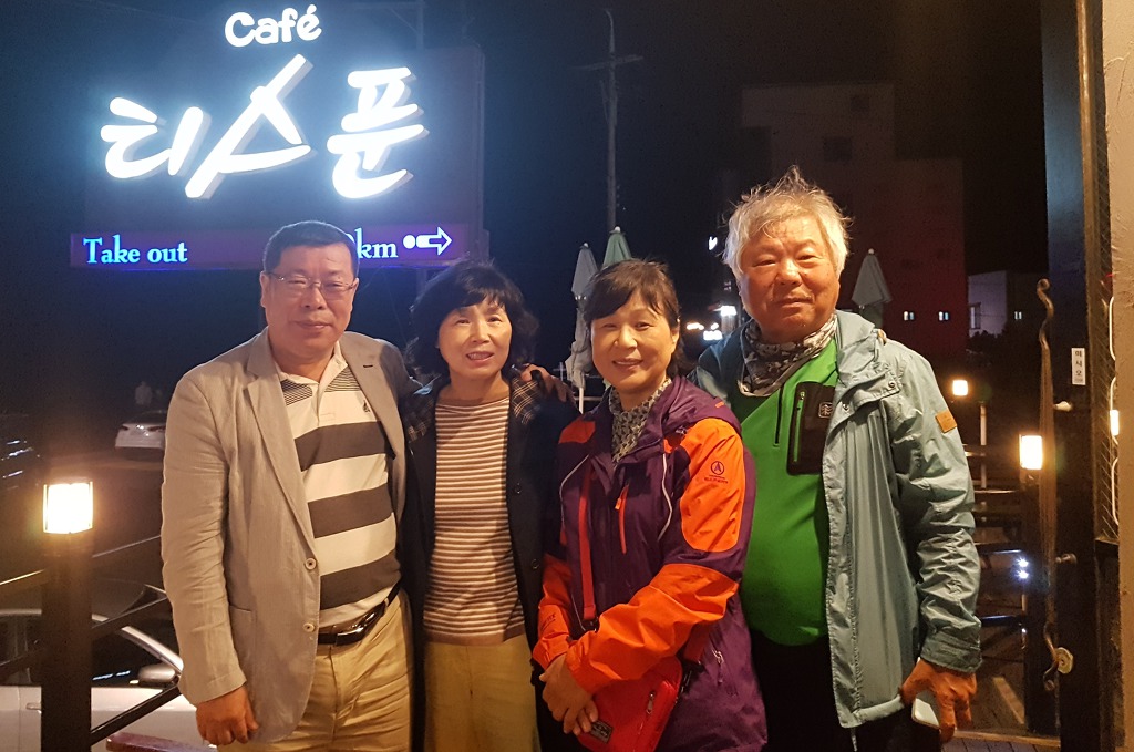 카페 티스푼 이미지