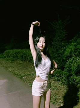 배우 정혜성 사복 | 인스티즈