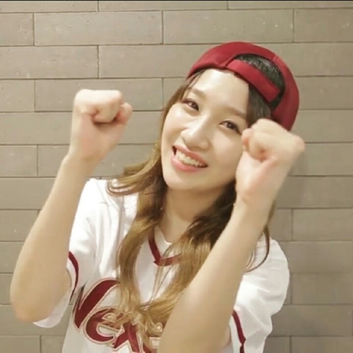 청순하고 귀여운 여자 래퍼 유나킴 .jpgif | 인스티즈