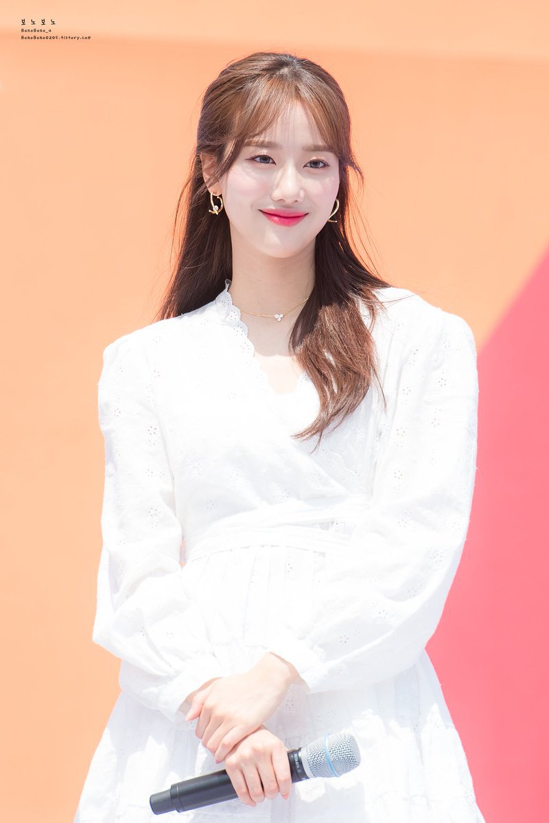 에이프릴의 인간자몽 이나은.jpg | 인스티즈
