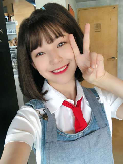 약속회 앨범추가구매를 고민하던중에 프로미스 나인 백지헌 | 인스티즈