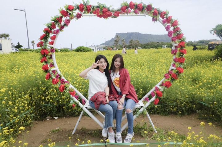 이새롬을 제외한 프로미스나인 멤버들.jpg | 인스티즈