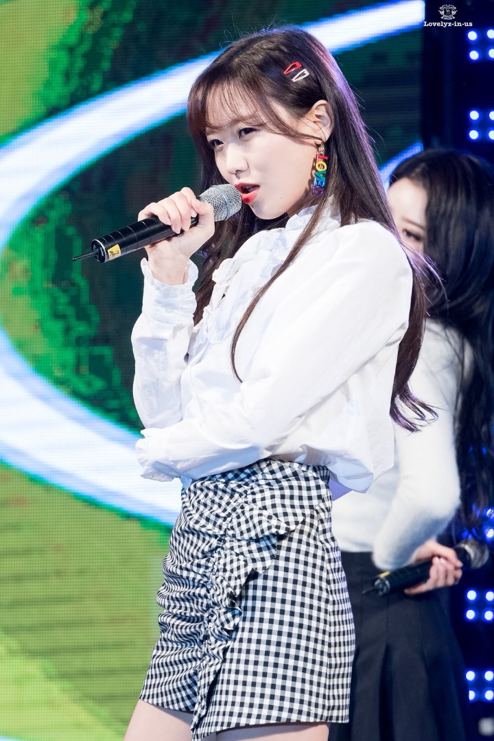 [러블리즈] 제친구와 수정이의 생일을 축하하면 수정이 | 인스티즈