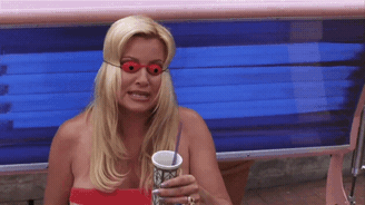 파티 가고싶은데 새엄마가 가지말고 가게 일하래요...gif | 인스티즈