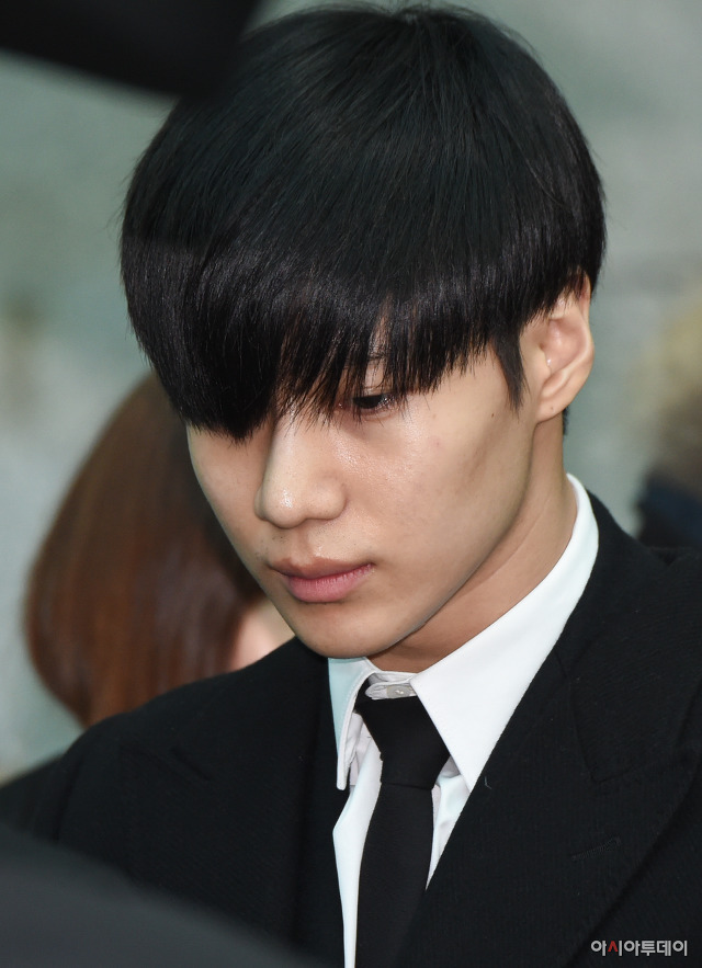 아무런 표정이 없이 눈물 한 방울 보이지 않아 더 마음 아팠던 샤이니 맏형 온유, 막내 태민.jpg | 인스티즈