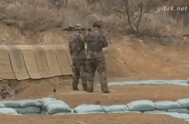 군대 교관 식겁하는 순간.GIF | 인스티즈