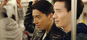 [28세미성년] 지하철에서 썸타다가 바로 깨짐.gif | 인스티즈