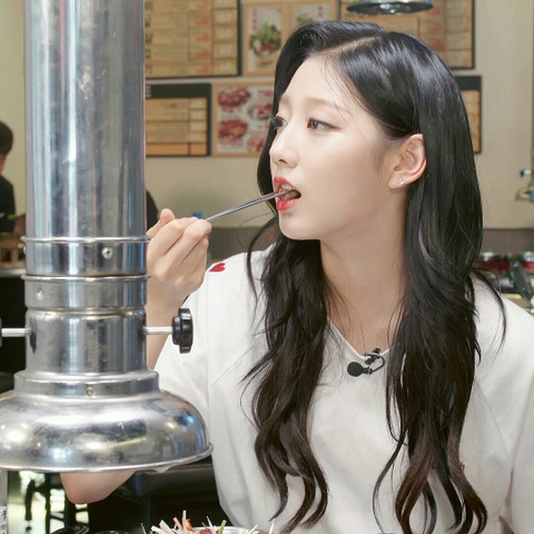 [러블리즈] 목요일에 퇴근하고 학교에 갈 계획이라서 예인이 | 인스티즈